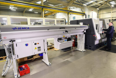sliding head machine
